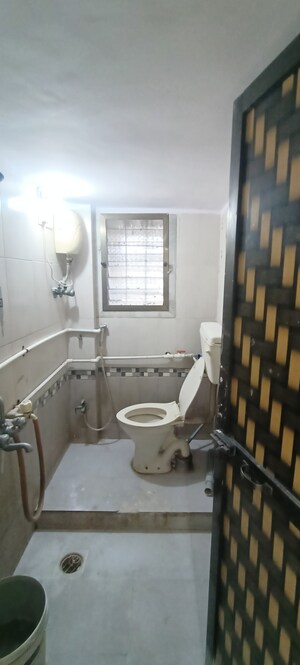 Bathroom in 2.5 BHK Apartment at Mahagun Mywoods, Sector 16c Greater Noida – for Rent
