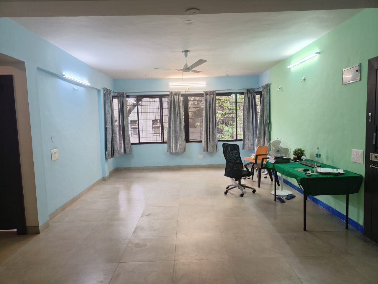 2 BHK 1200 Sq.Ft. Apartment in Prasad Apartment Dahanukar Colony