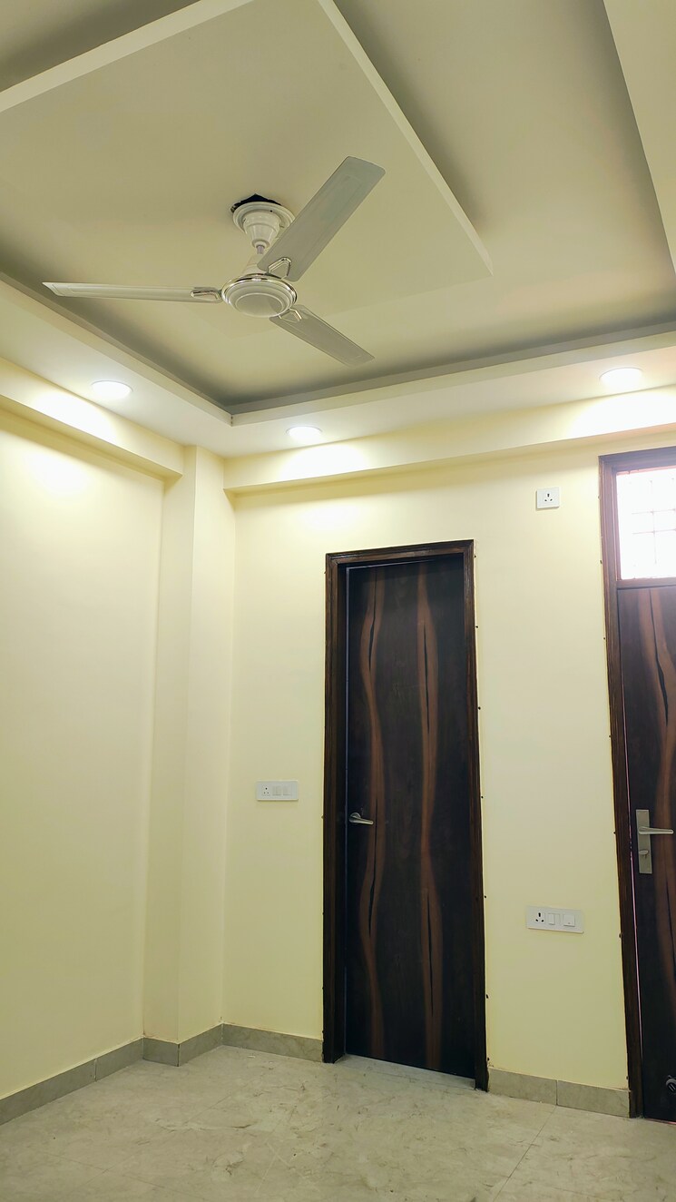 undefined, pratap-vihar-gda-flats 3 Bedroom 950 Sq.Ft. Builder Floor In Pratap Vihar Ghaziabad 9443872