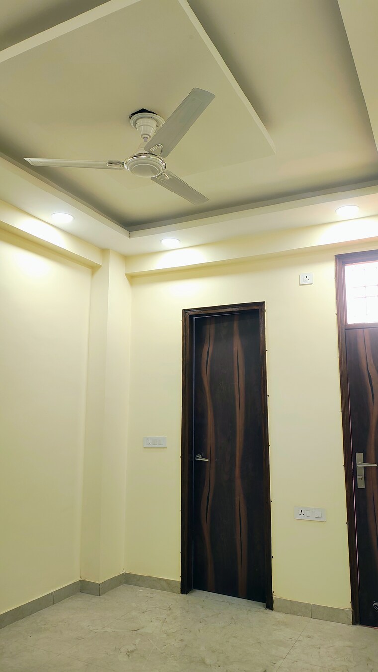 undefined, pratap-vihar-gda-flats 3 Bedroom 950 Sq.Ft. Builder Floor In Pratap Vihar Ghaziabad 9443872