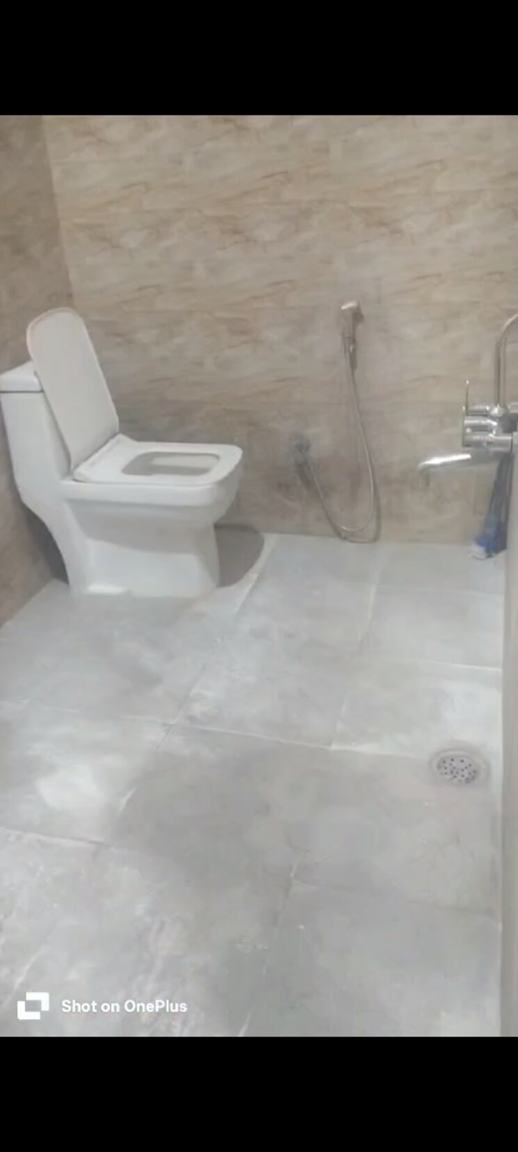 Bathroom, chattarpur 2 Bedroom 835 Sq.Ft. Builder Floor In Chattarpur Delhi 9444057