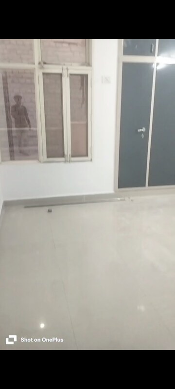 Room in 2 BHK Builder Floor at Chattarpur – for Rent