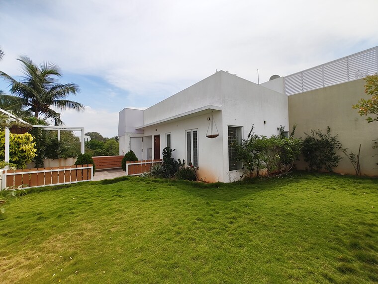 Exterior View, poes garden 4 Bedroom 6500 Sq.Ft. Independent House In Poes Garden Chennai 9443854