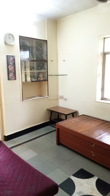 1 RK Apartment For Sale in Samarth Nagar Building, Sion