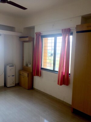 Room in 2 BHK Apartment at Padale Paradise, Mahalunge – for Rent