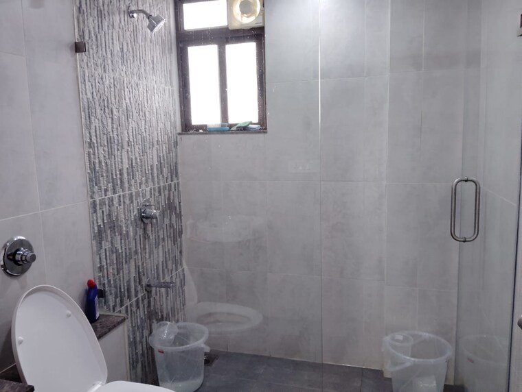 Bathroom, gera-isle-royale 3 Bedroom 1500 Sq.Ft. Apartment In Bavdhan Pune 9443930