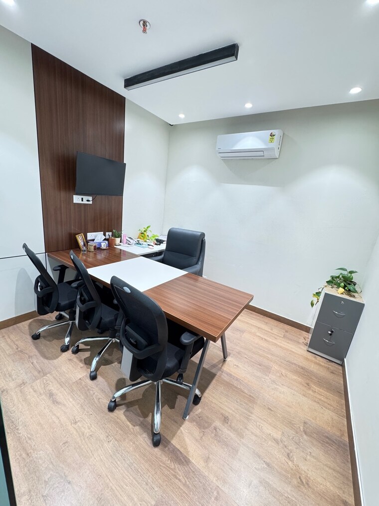 Team Area, sector 74 Commercial Office Space 3000 Sq.Ft. In Sector 74 Mohali 9443905