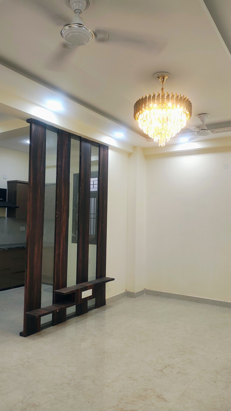 Room, pratap-vihar-gda-flats 3 Bedroom 1300 Sq.Ft. Builder Floor In Pratap Vihar Ghaziabad 9443990