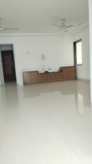 Living Room in 3 BHK Apartment at Cosmos Majestic, Prabhadevi – for Sale