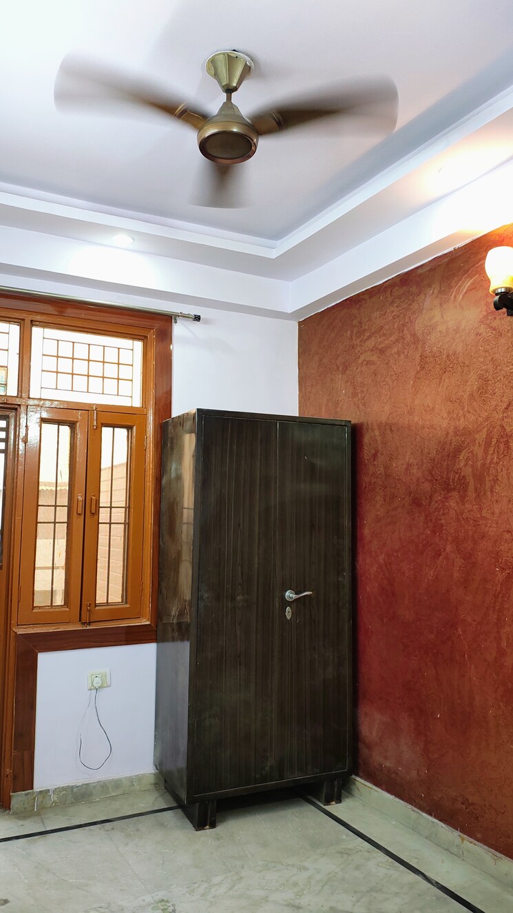 undefined, pratap-vihar-gda-flats 2 Bedroom 750 Sq.Ft. Builder Floor In Pratap Vihar Ghaziabad 9444143