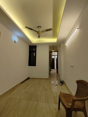 2 BHK Builder Floor For Rent in Saket