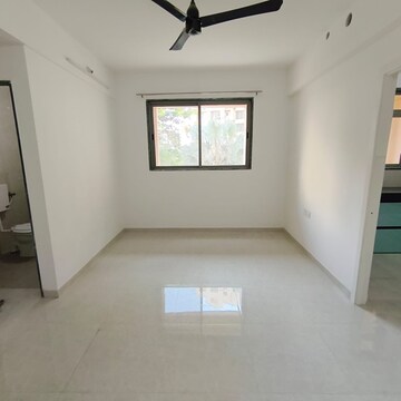 1 BHK Apartment For Rent in Hiranandani Estate, Hiranandani Estate