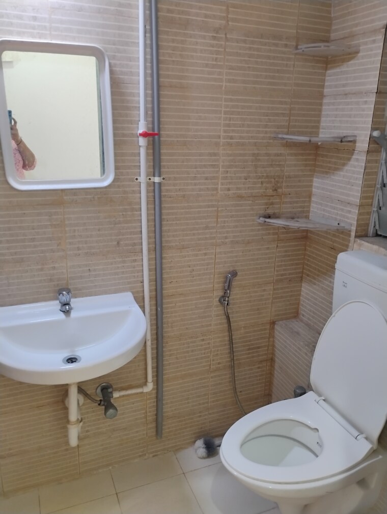Bathroom, db-realty-orchid-ozone 2 Bedroom 875 Sq.Ft. Apartment In Ketkipada Mumbai 9444231