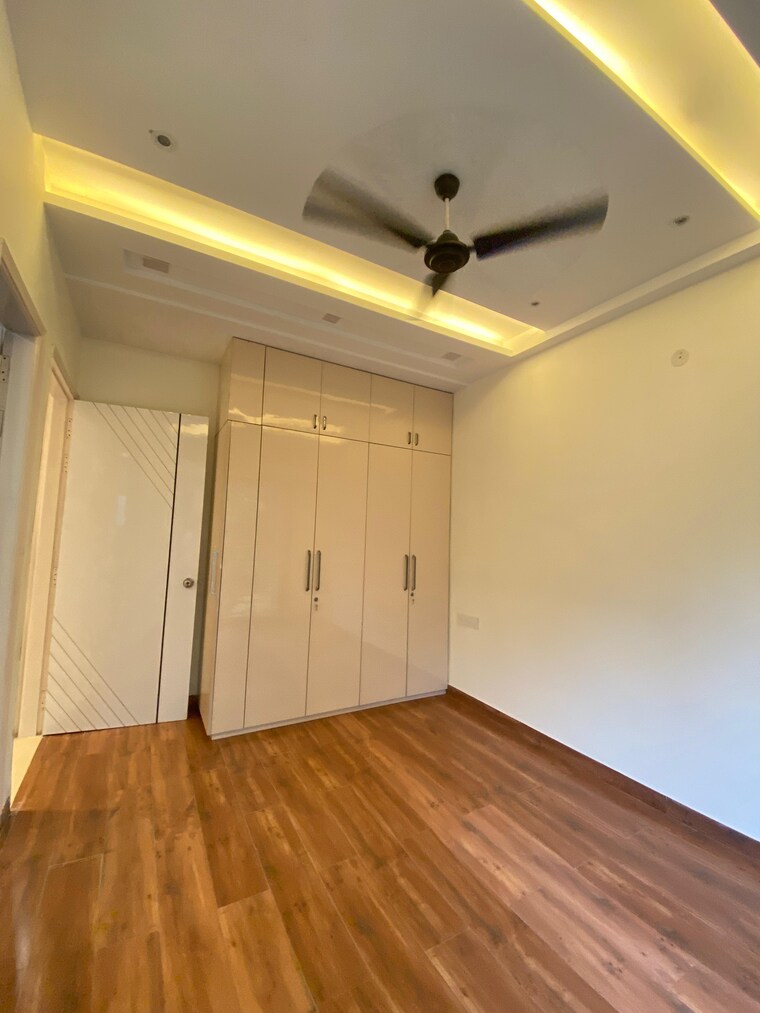 Room, indraprastha 3 Bedroom 1400 Sq.Ft. Builder Floor In Indraprastha Delhi 9444376