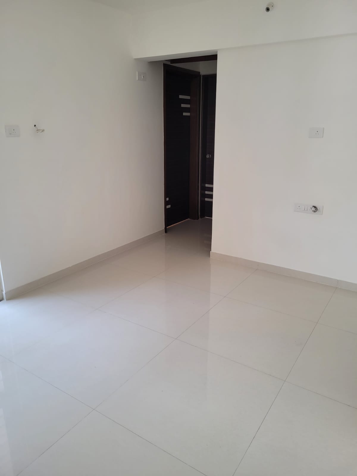 2 BHK Apartment For Rent in GK Aarcon