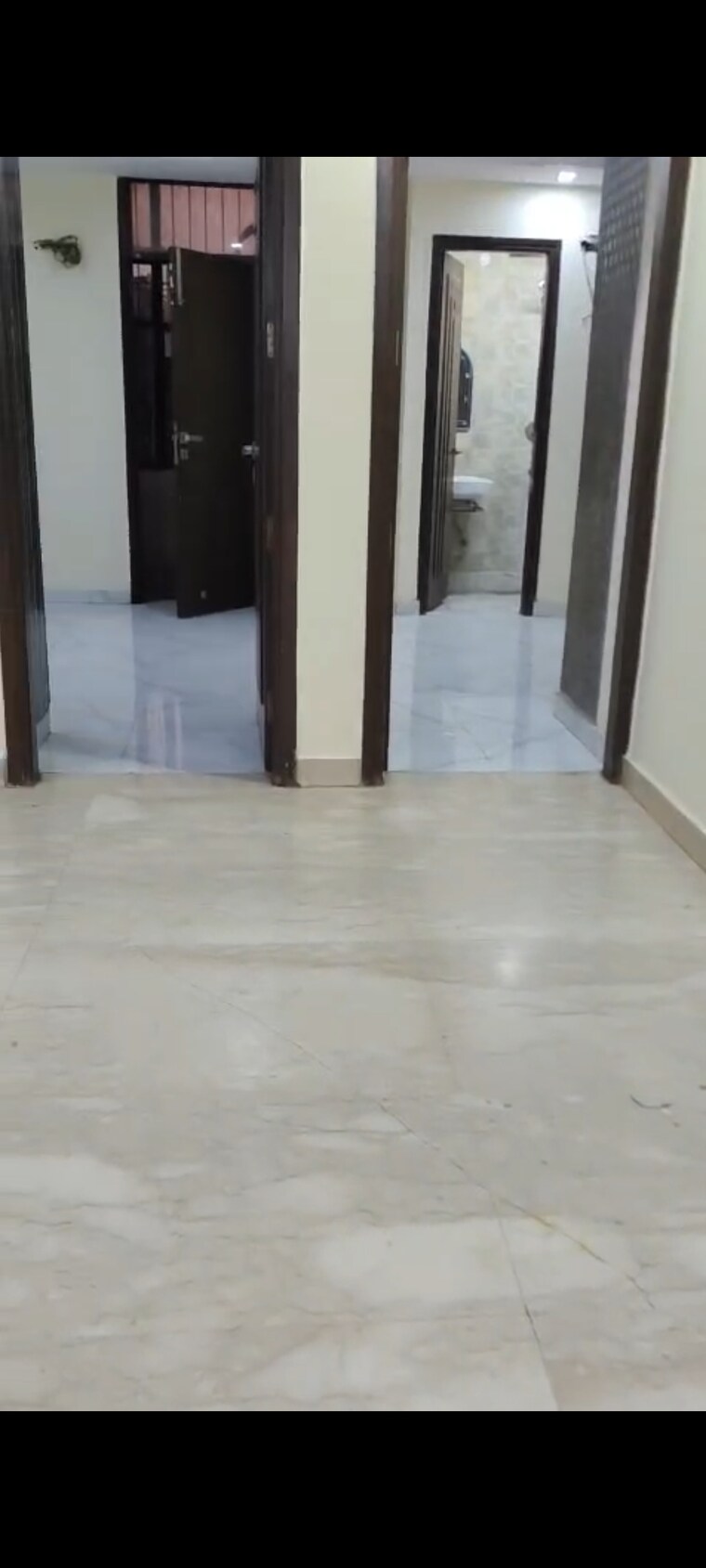 Room, pitampura 3 Bedroom 1000 Sq.Ft. Builder Floor In Pitampura Delhi 9444507