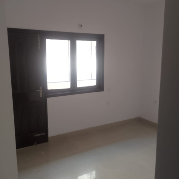 Room in 2 BHK Builder Floor at Wave Floors Premium, Wave City – for Rent