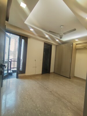 Room in 3 BHK Builder Floor at Shivalik Colony – for Sale