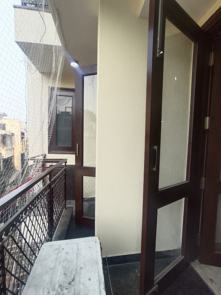 Balcony, shivalik colony 3 Bedroom 1800 Sq.Ft. Builder Floor In Shivalik Colony Delhi 9444539