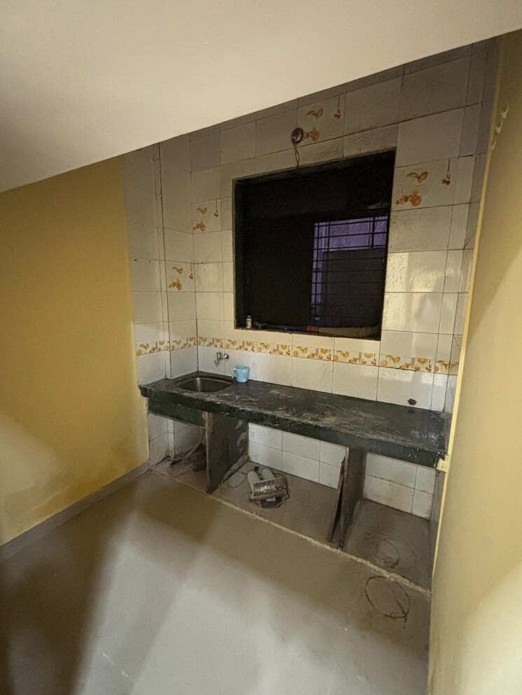 Kitchen, airoli sector 9a 1 Bedroom 550 Sq.Ft. Apartment In Airoli Sector 9a Navi Mumbai 9444627