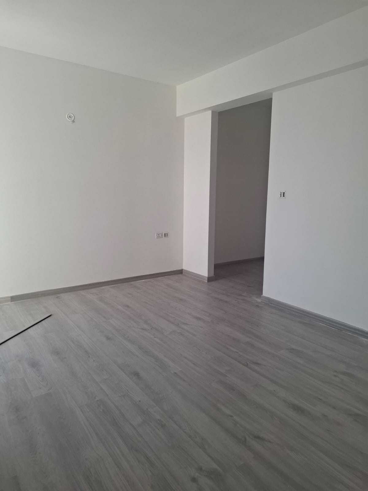 2.5 BHK + Study Room Apartment For Sale in Ireo The Corridors