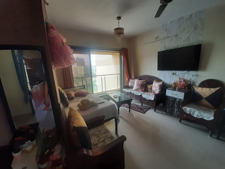 Living Room, paradise-sai-pearls 3 Bedroom 1680 Sq.Ft. Apartment In Kharghar Navi Mumbai 9444579