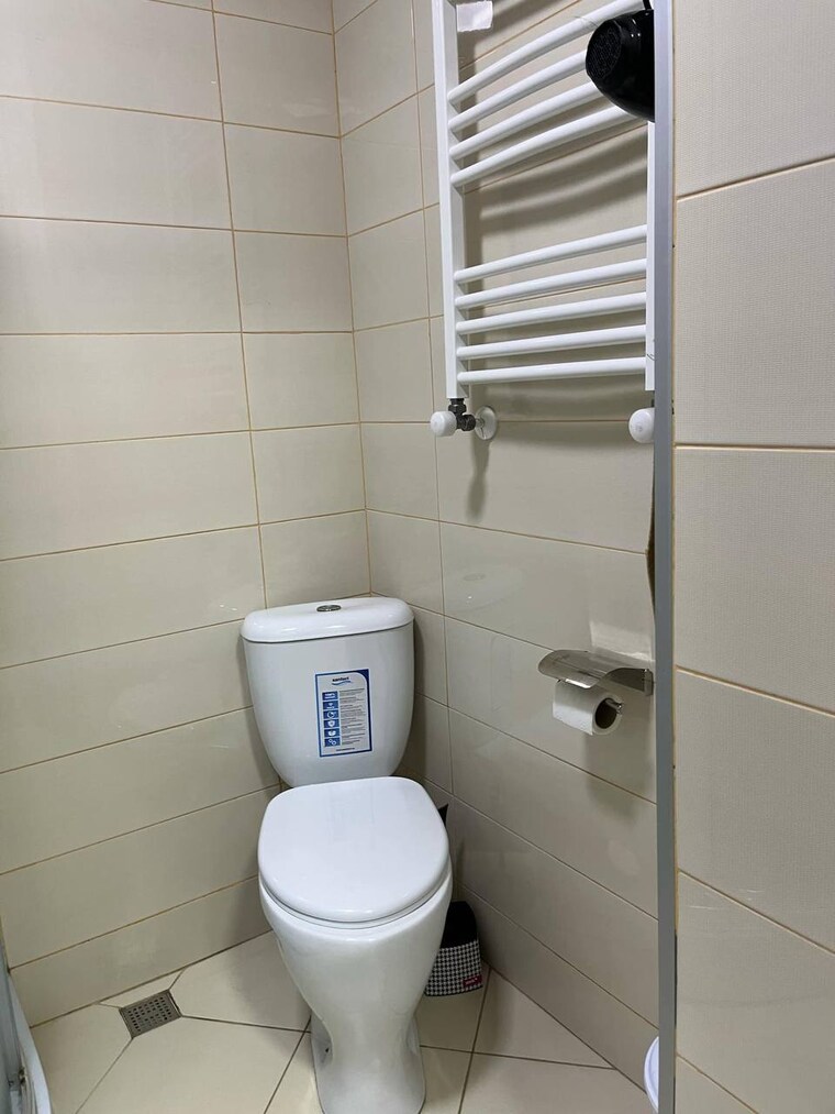 Bathroom, adityaraj-gateway 2 Bedroom 676 Sq.Ft. Apartment In Ghatkopar East Mumbai 9444645