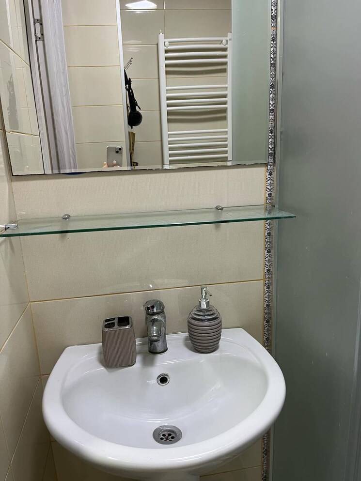 Bathroom, adityaraj-gateway 2 Bedroom 676 Sq.Ft. Apartment In Ghatkopar East Mumbai 9444645