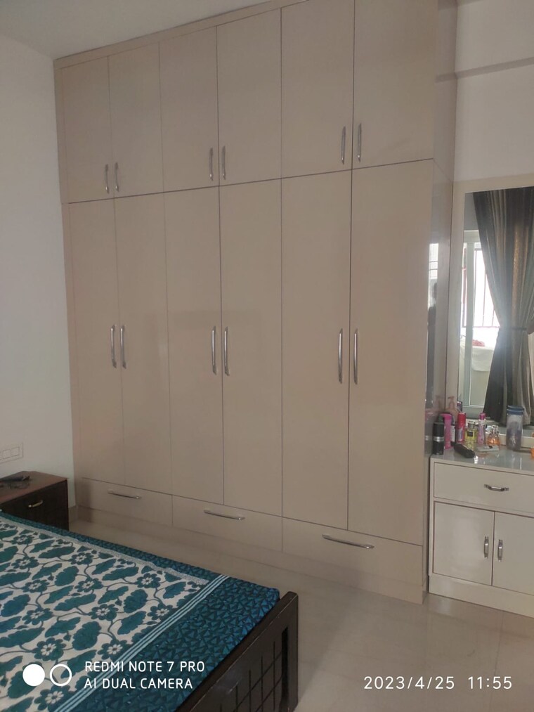 Bathroom, shiva-motia-huys 3 Bedroom 1640 Sq.Ft. Apartment In Pir Machalla Zirakpur 9444707