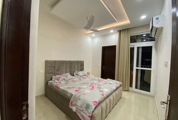 Bedroom in 2 BHK Apartment at International Airport Road – for Rent