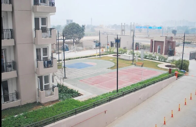 Swimming Pool, mapsko-paradise 2 Bedroom 1040 Sq.Ft. Apartment In Sector 83 Gurgaon 9444919