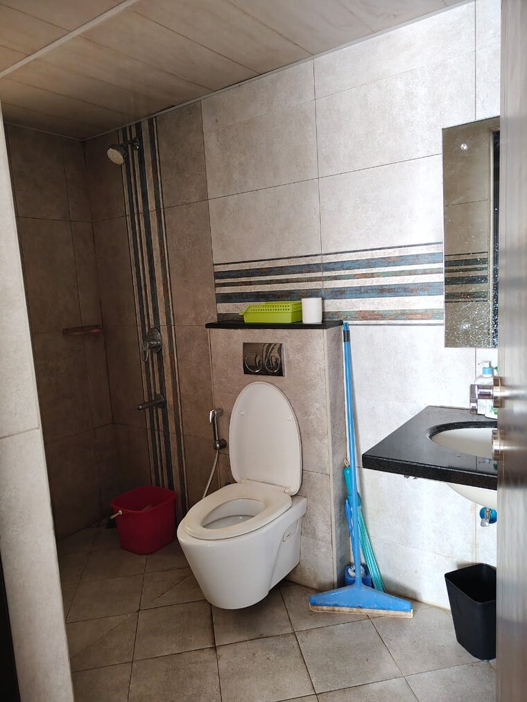 Bathroom, sumadhura-acropolis 2 Bedroom 1245 Sq.Ft. Apartment In Gachibowli Hyderabad 9444926