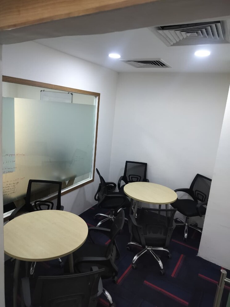 Team Area, fairfox-eon Commercial Office Space 520 Sq.Ft. In Sector 140a Noida 9445129