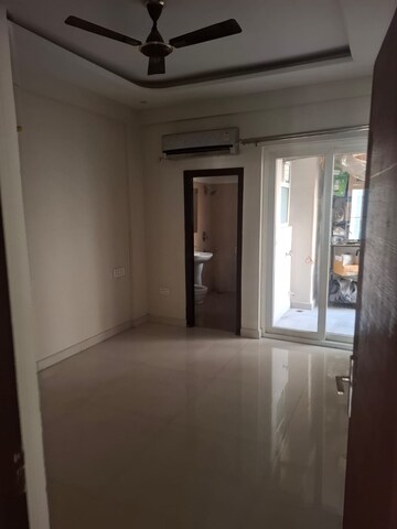 Room in 3 BHK Apartment at Bliss Orra, Ambala Highway – for Rent