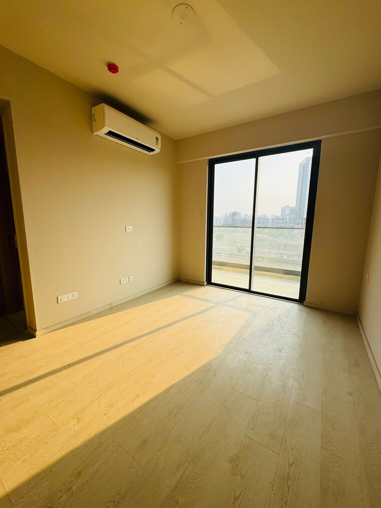 Room, m3m-heights 2.5 Bedroom 1516 Sq.Ft. Apartment In Sector 65 Gurgaon 9445238