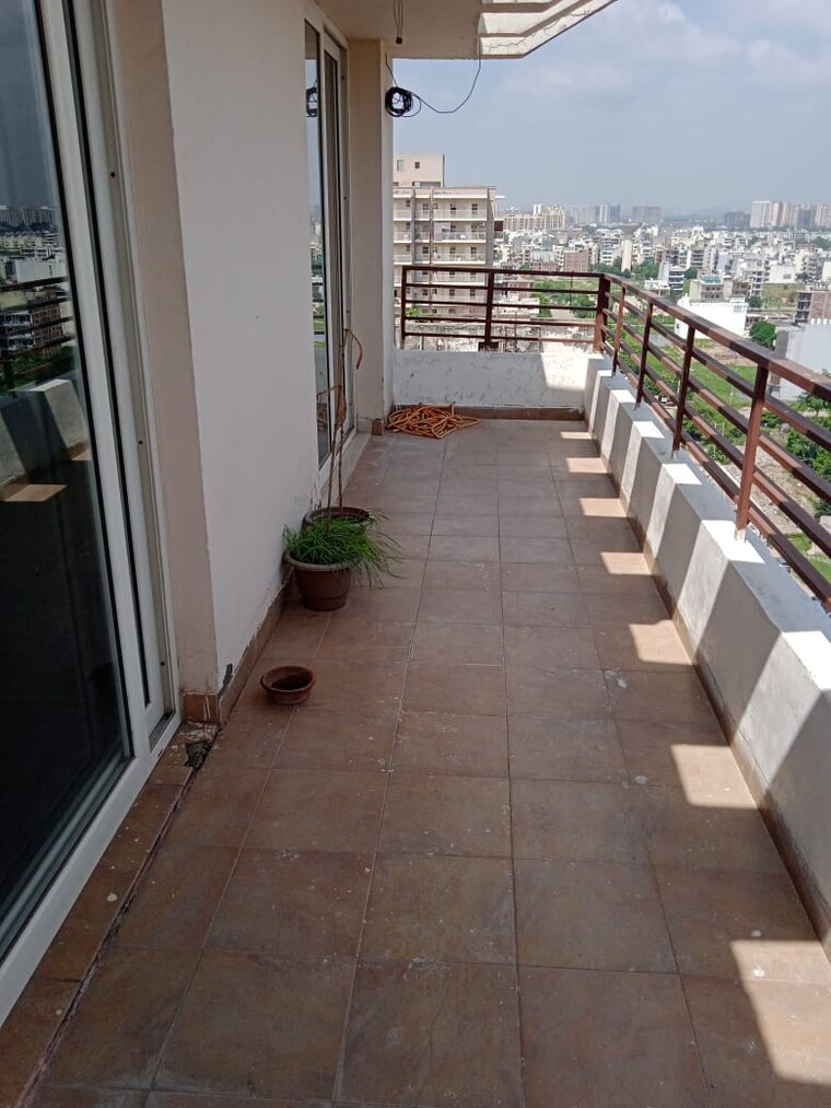 Balcony, puri-the-pranayam 3.5 Bedroom 2257 Sq.Ft. Apartment In Sector 82 Faridabad 9445140