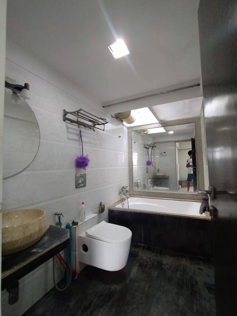 Bathroom, ikebana 3 Bedroom 1200 Sq.Ft. Apartment In Matunga East Mumbai 9445225