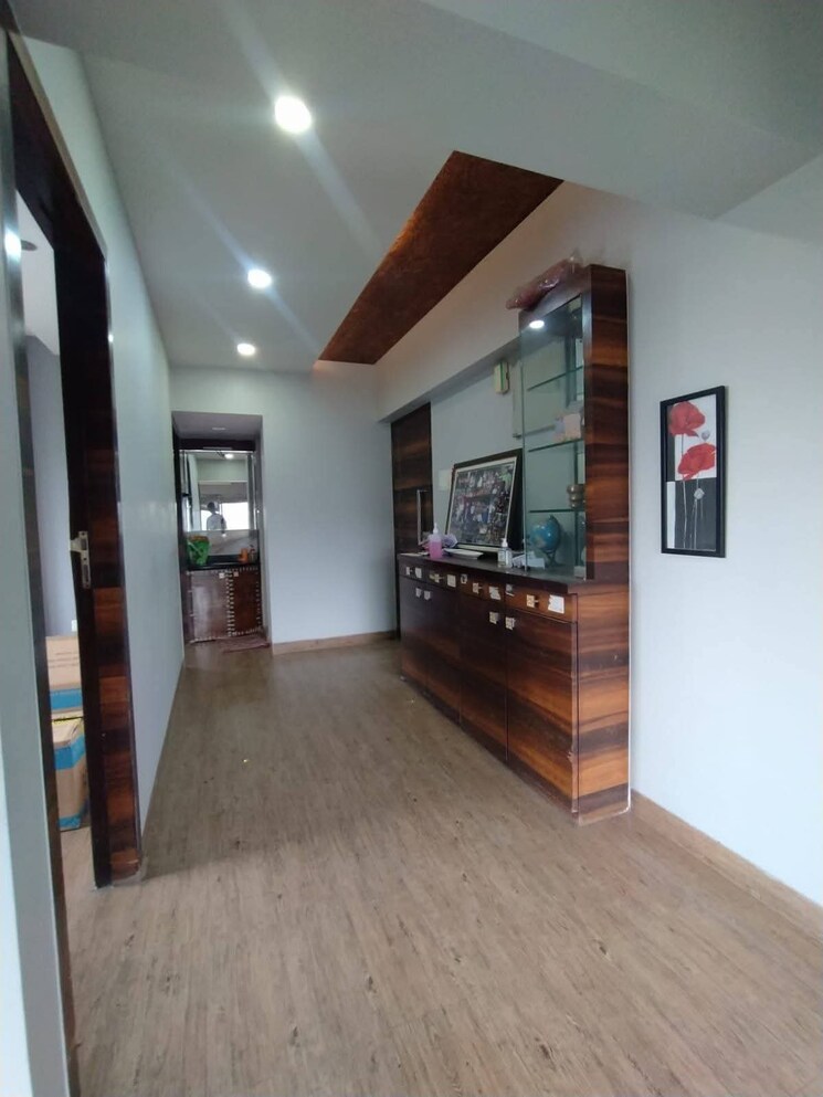  Parking, ikebana 3 Bedroom 1200 Sq.Ft. Apartment In Matunga East Mumbai 9445225