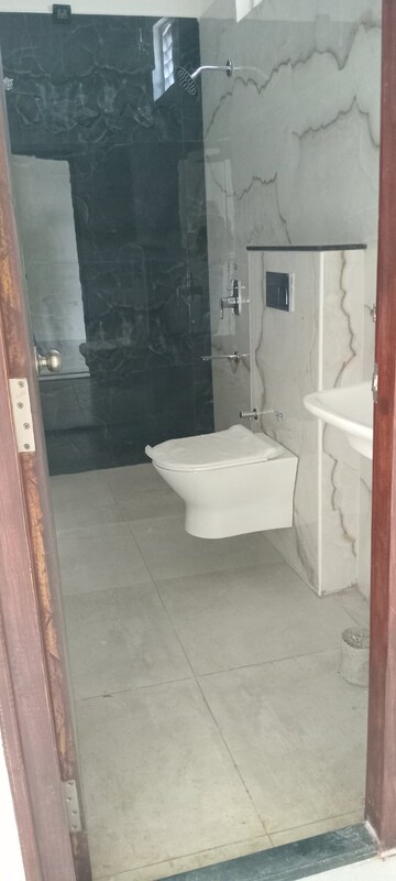 Bathroom in 4 BHK Villa at Isnapur – for Sale