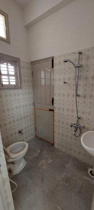 Attached Bathroom in 3 BHK Independent House at Arekere – for Rent