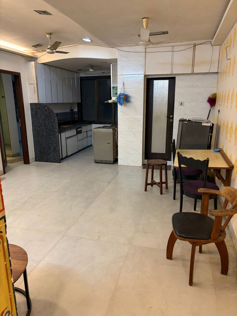 Living Room, raheja-reflections-ii 2 Bedroom 890 Sq.Ft. Apartment In Kandivali East Mumbai 9445276