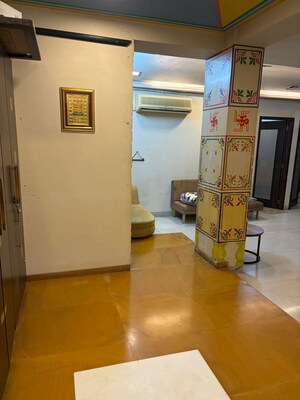 Living Room in 2 BHK Apartment at Raheja Reflections II, Kandivali East – for Sale