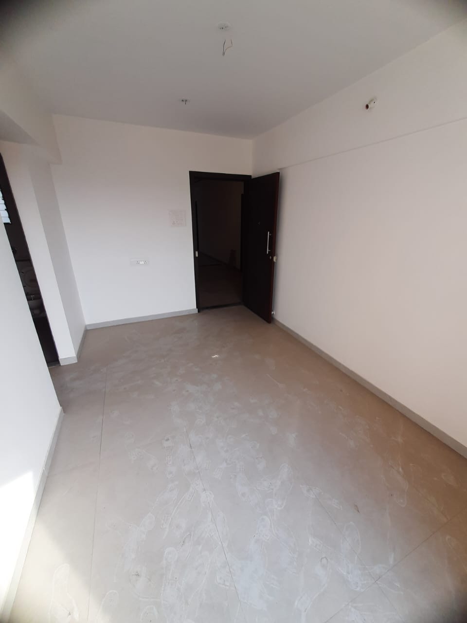 1 BHK 600 Sq.Ft. Apartment in Dream Opel