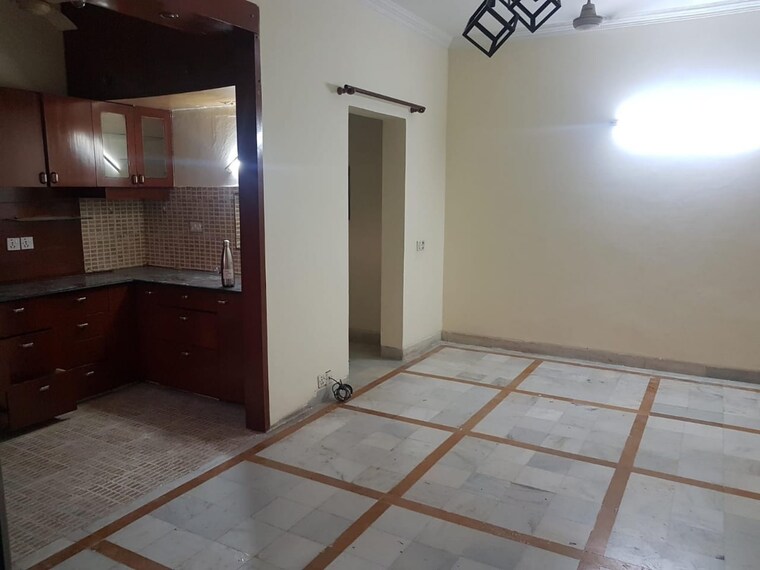 Room, dlf phase i 2 Bedroom 1069 Sq.Ft. Builder Floor In Dlf Phase I Gurgaon 9445232