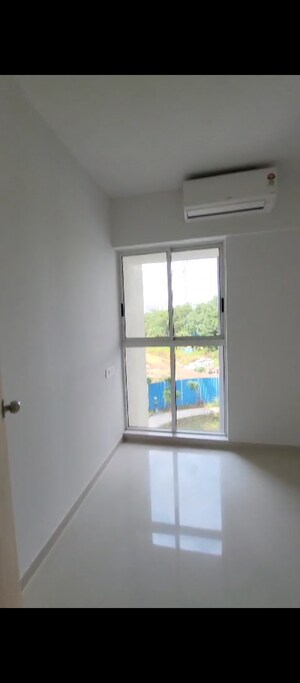 Room in 1 BHK Apartment at Lodha Codename Premier, Dombivli East – for Rent