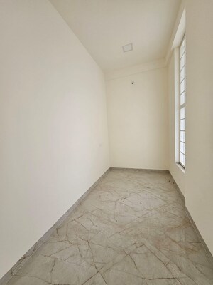 Room in 4 BHK Apartment at Waman Kalate Rioland, Wakad – for Rent