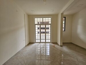 Room in 4 BHK Apartment at Waman Kalate Rioland, Wakad – for Rent