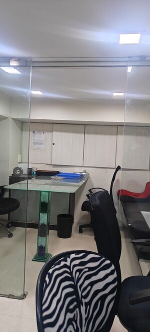 Team Area in  Office Space at Om Heera Panna Mall, Andheri West – for Rent