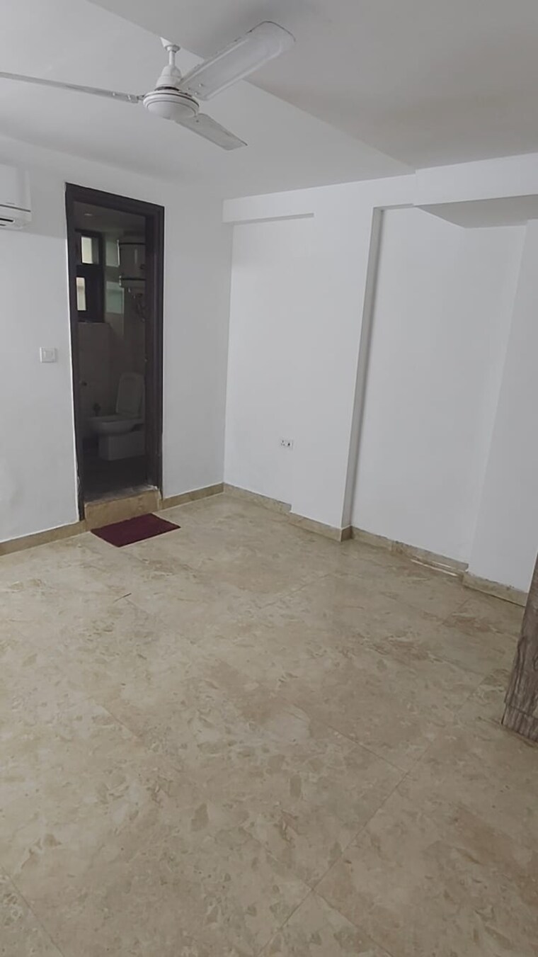 Room, malviya nagar 1 Bedroom 500 Sq.Ft. Apartment In Malviya Nagar Delhi 9445968