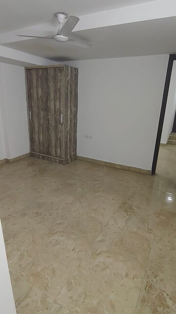 Room in 1 BHK Apartment at Malviya Nagar – for Rent